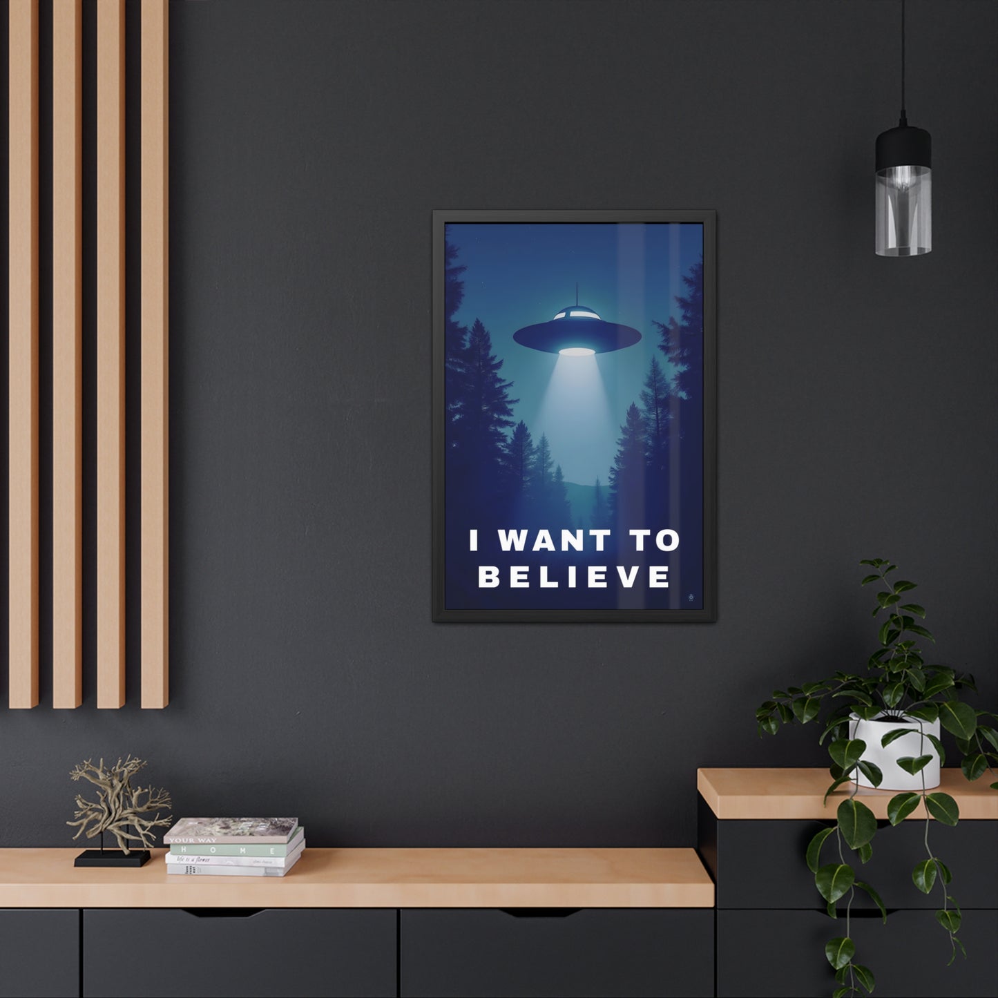 "I WANT TO BELIEVE" UFO - Framed Poster